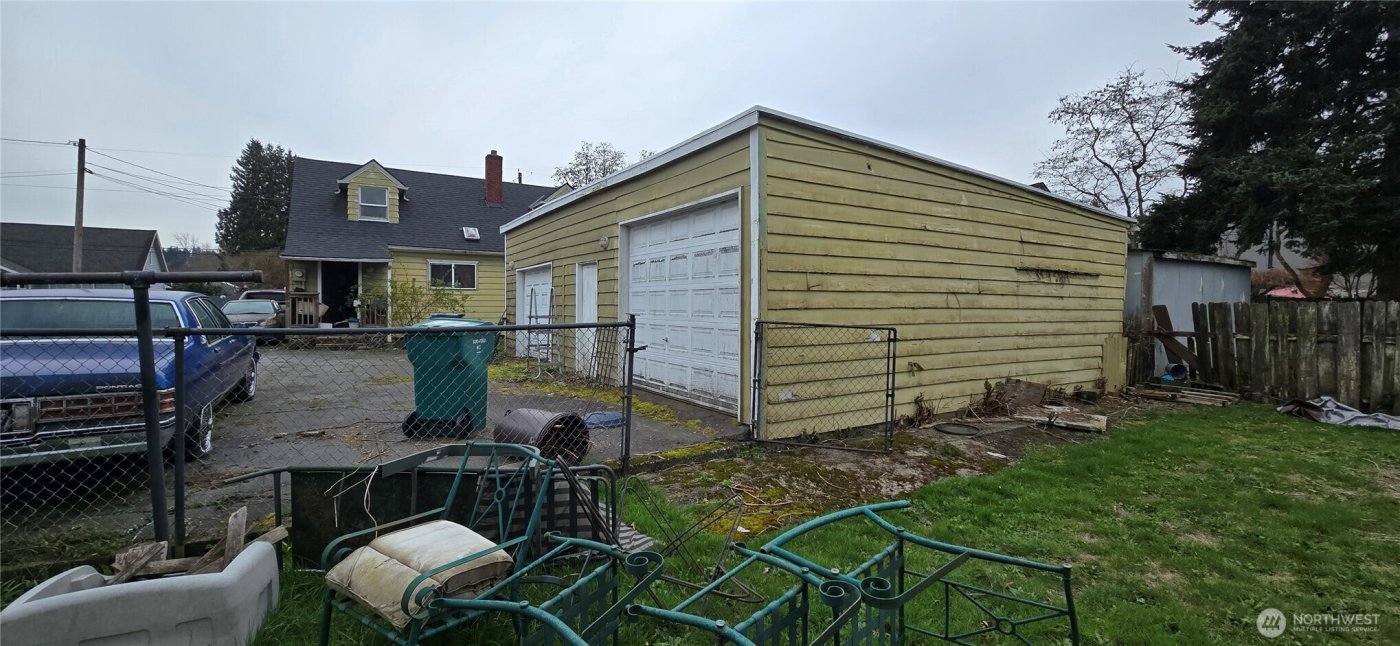 25 J Street NE, Auburn, WA 98002