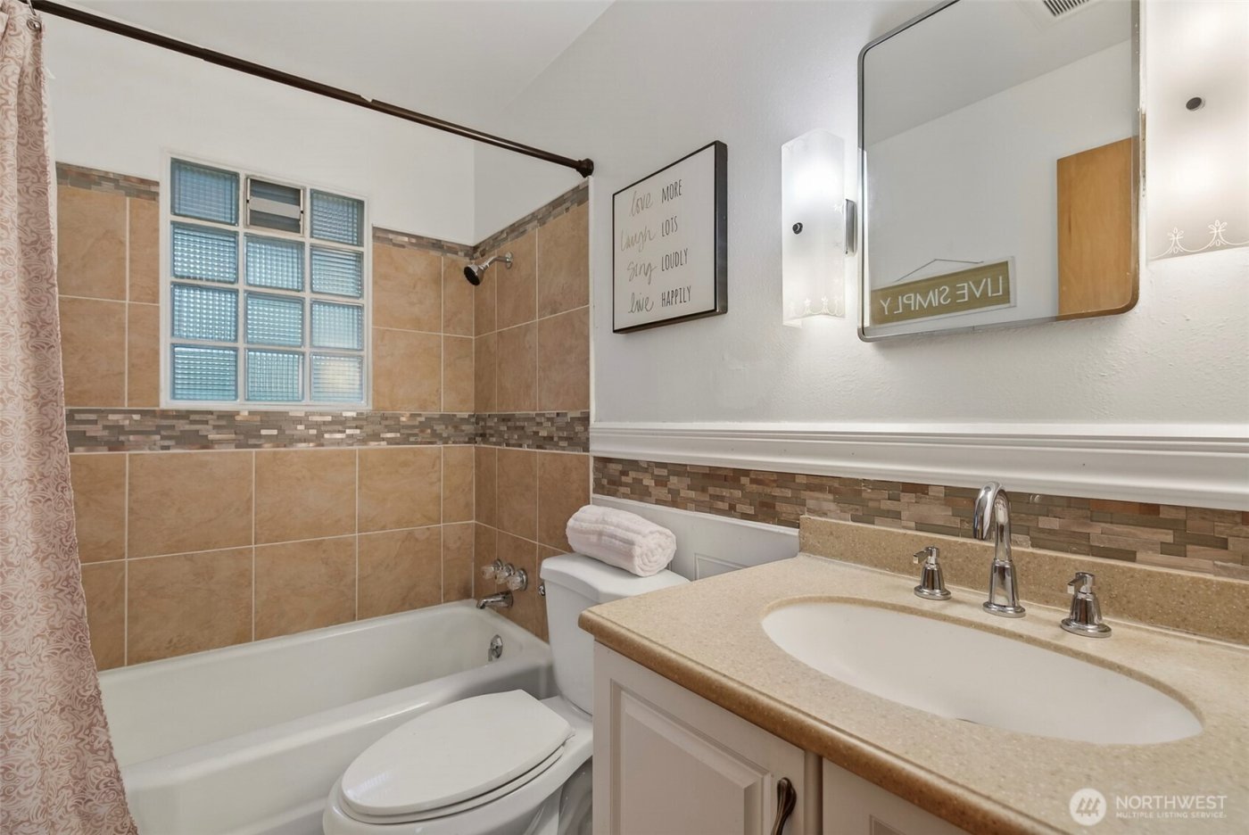 312 SE 2nd Street , Winlock, WA 98596