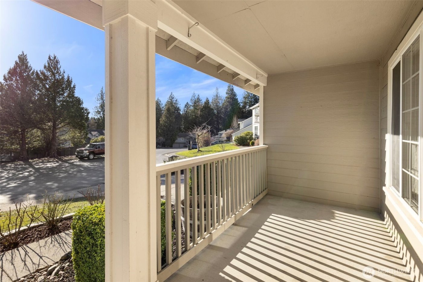 18290 Dalarna Court NE, Poulsbo, WA 98370