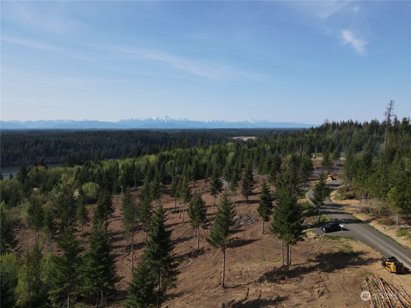 1 E Lone Fir Dr Road E, Shelton, WA 98584