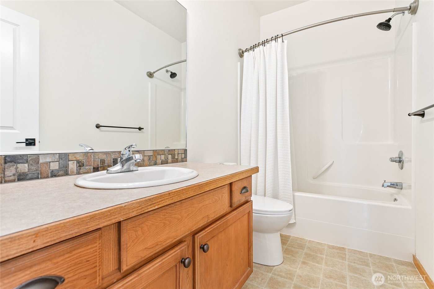 2173 Sunnybrook Lane #202, Ferndale, WA 98248-8569