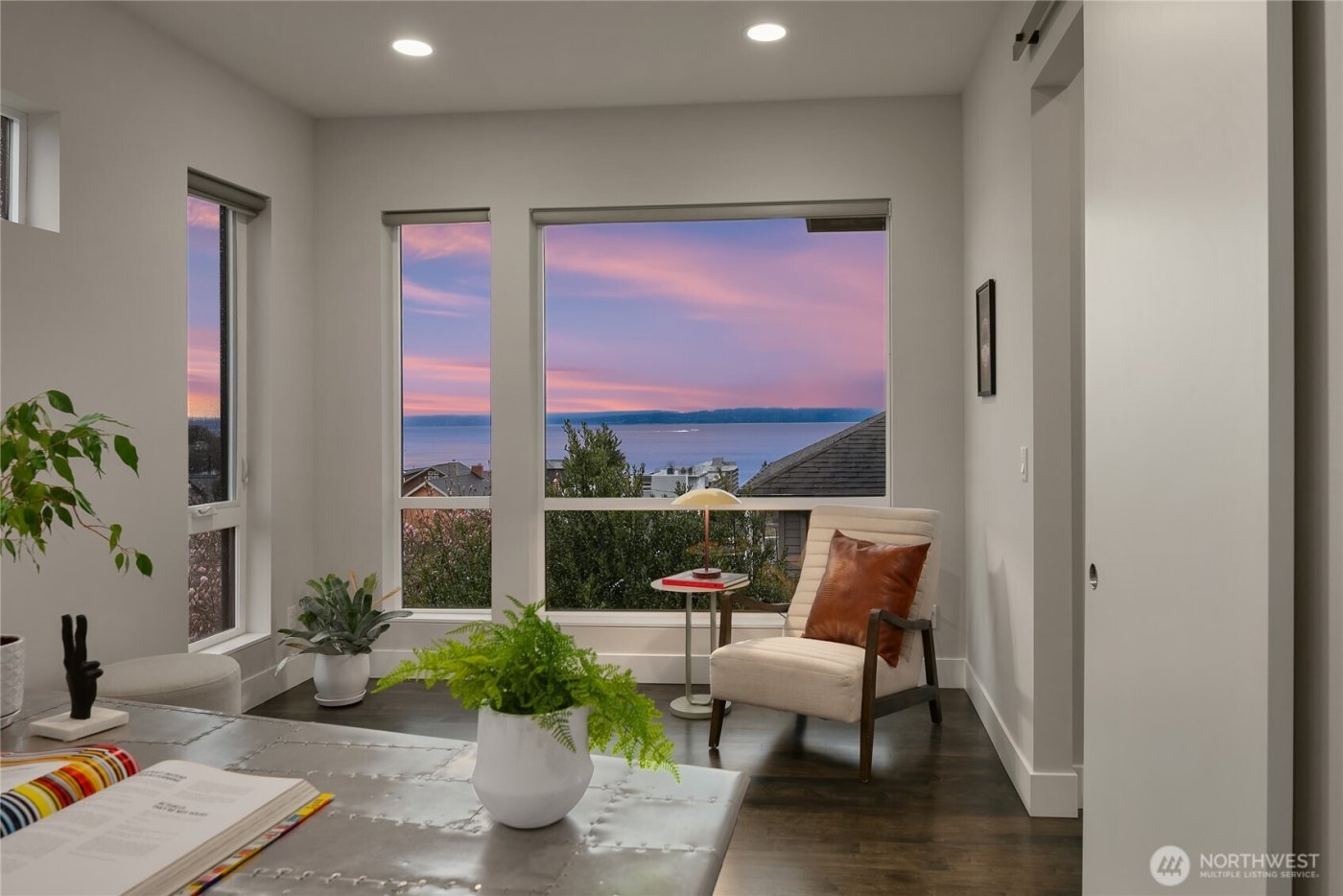 3501 NW 67th Street , Seattle, WA 98117-6017