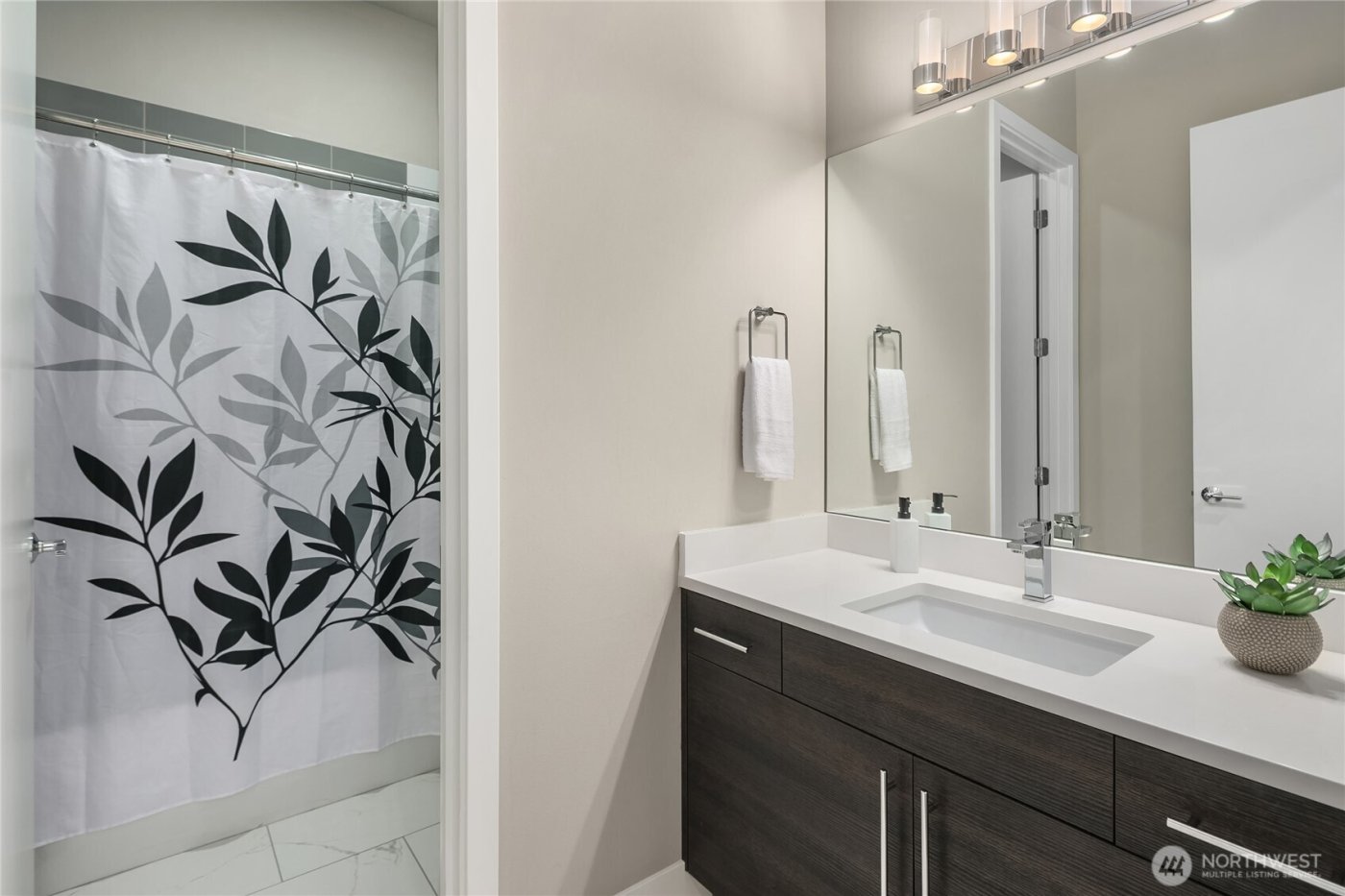 3501 NW 67th Street , Seattle, WA 98117-6017