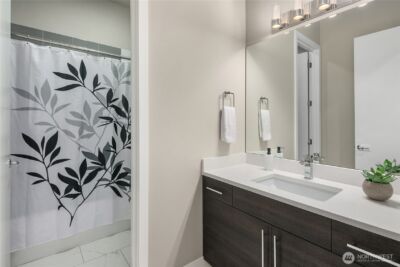 3501 NW 67th Street , Seattle, WA 98117-6017 - Photo 29