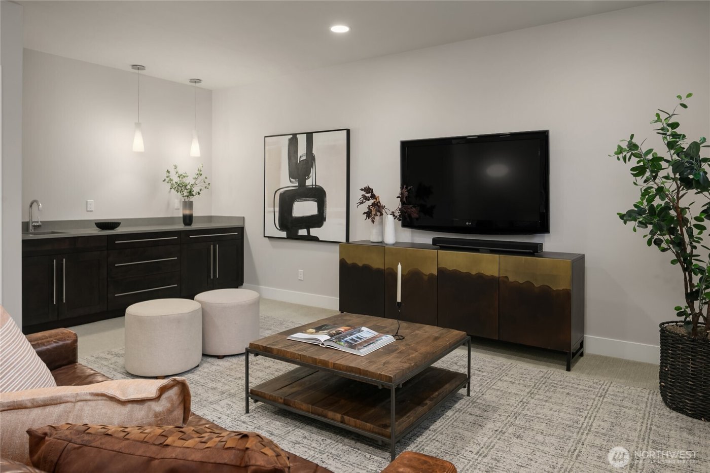 3501 NW 67th Street , Seattle, WA 98117-6017