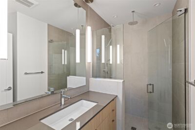 7336 27th Avenue NW #B, Seattle, WA 98117 - Photo 13