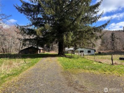 310 Butte Creek Road , Raymond, WA 98577 - Photo 2