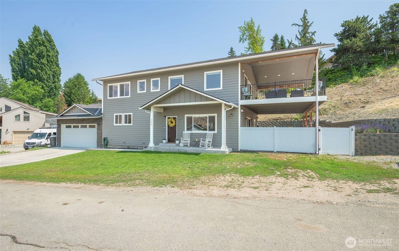 205 Skyline Drive , Cashmere, WA 98815