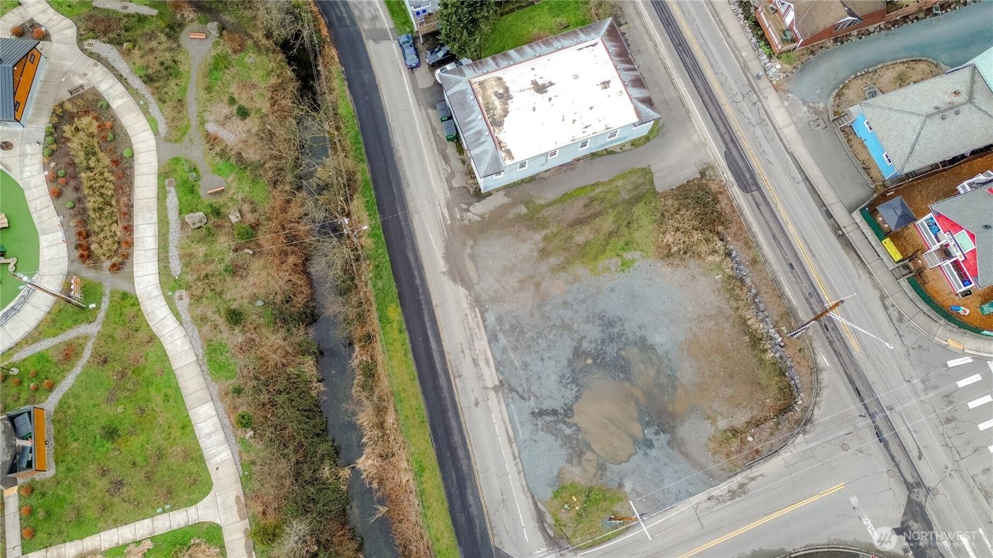 12203 N Lakeshore Drive , Lake Stevens, WA 98258