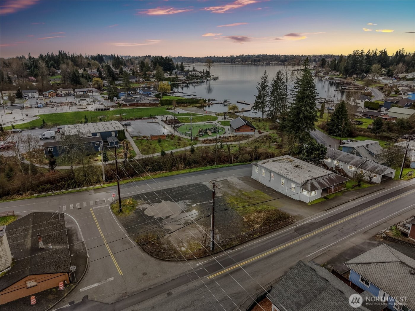 12203 N Lakeshore Drive , Lake Stevens, WA 98258