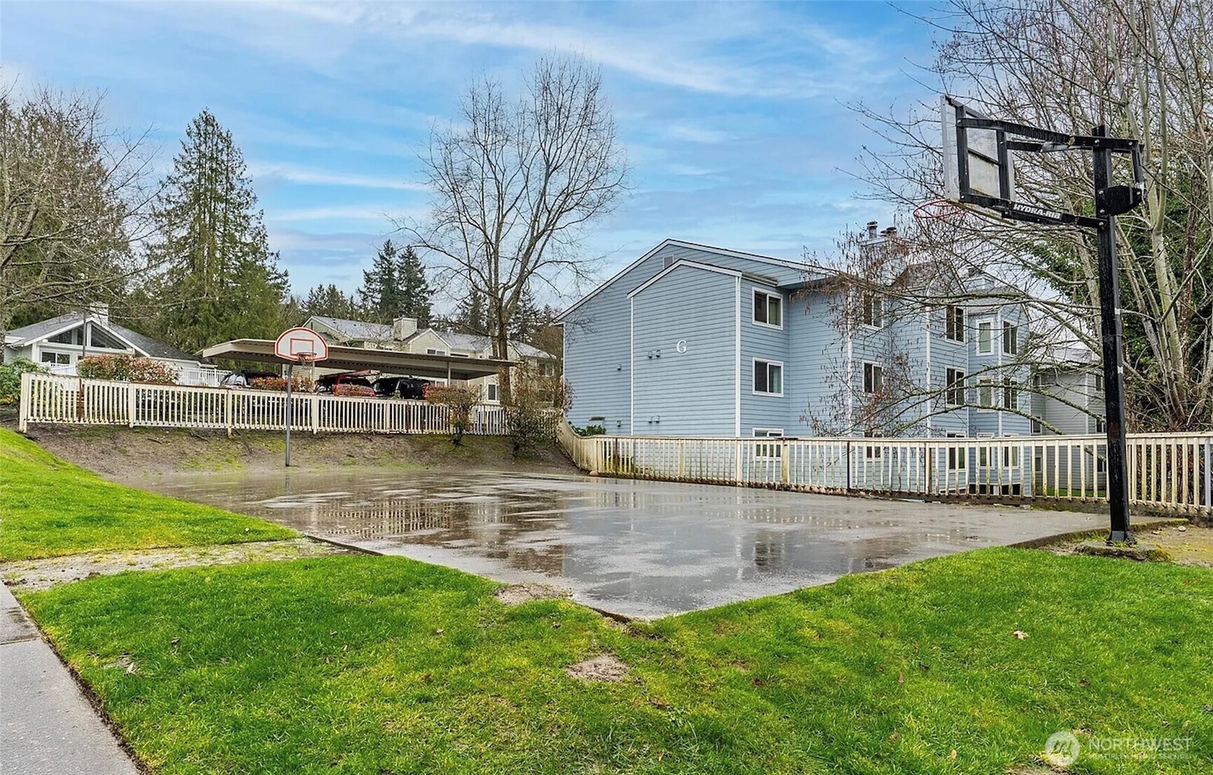 975 Aberdeen Avenue NE #B 102, Renton, WA 98056