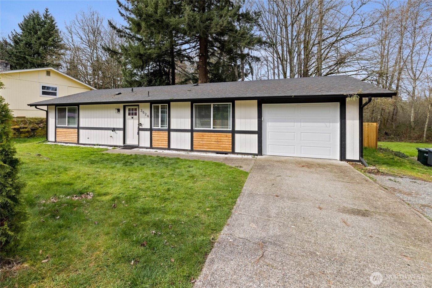 2526 Olympic Boulevard , Puyallup, WA 98374