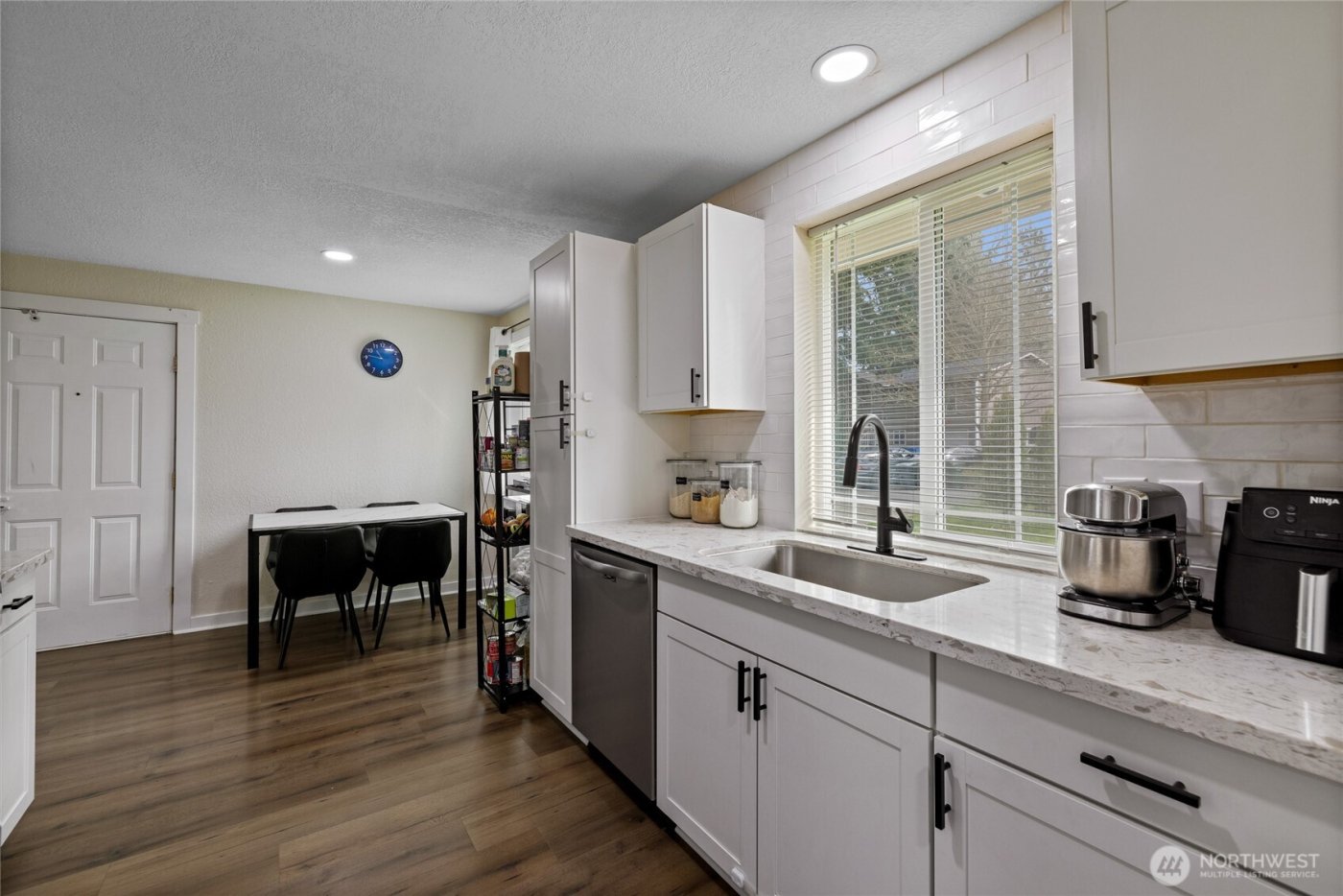 2526 Olympic Boulevard , Puyallup, WA 98374