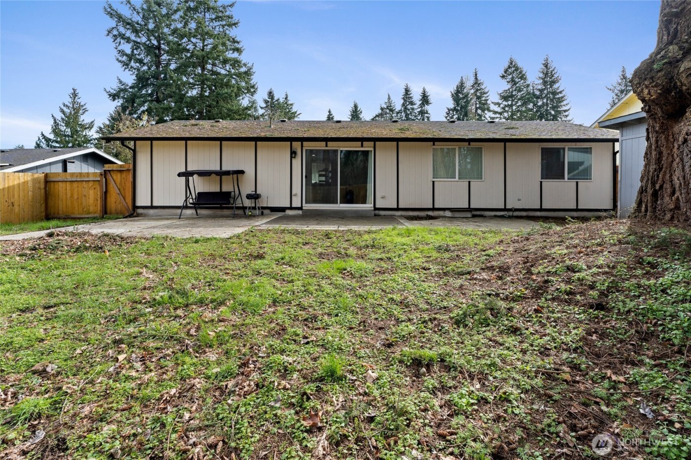 2526 Olympic Boulevard , Puyallup, WA 98374