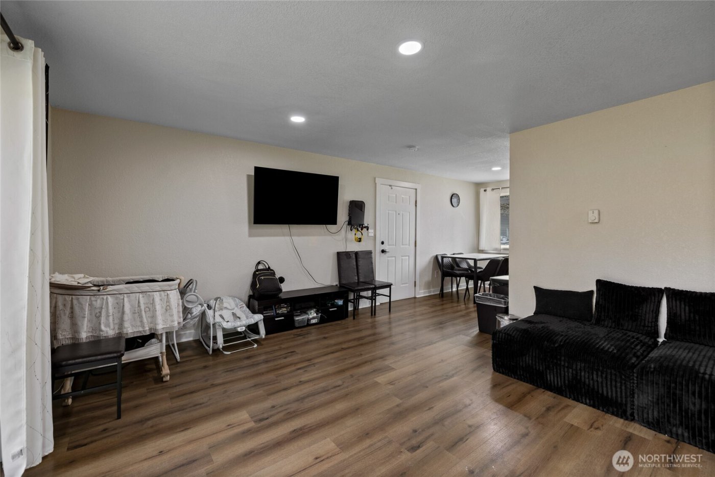 2526 Olympic Boulevard , Puyallup, WA 98374