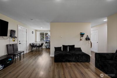 2526 Olympic Boulevard , Puyallup, WA 98374 - Photo 8