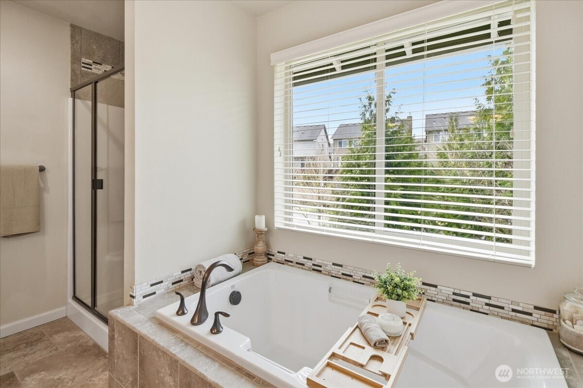 2128 NE Verbena Lane , Camas, WA 98607