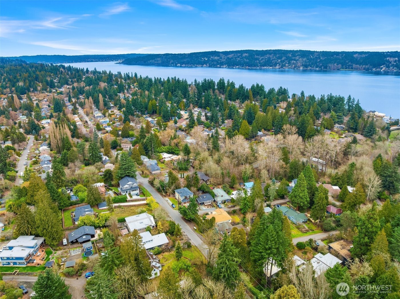 9229 45th Avenue NE, Seattle, WA 98115