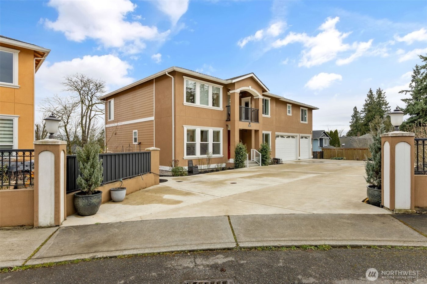 14837 46th Lane S, Tukwila, WA 98168
