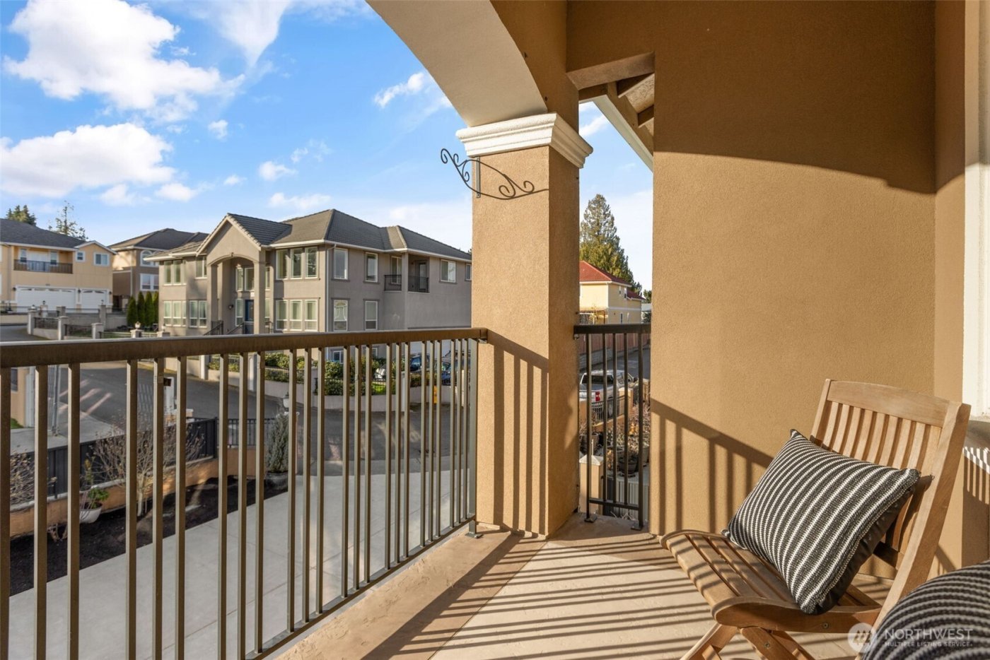 14837 46th Lane S, Tukwila, WA 98168