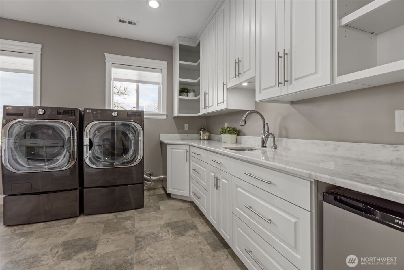 14837 46th Lane S, Tukwila, WA 98168