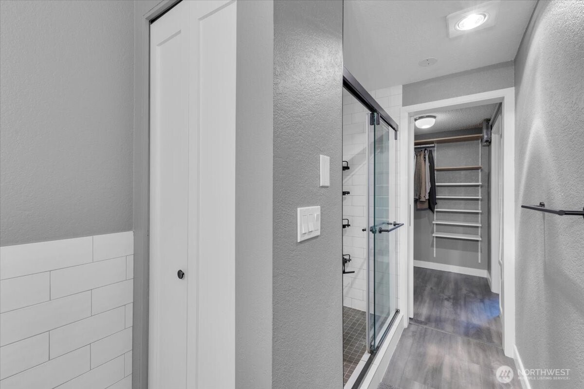 4810 200th Street SE #D303, Lynnwood, WA 98036