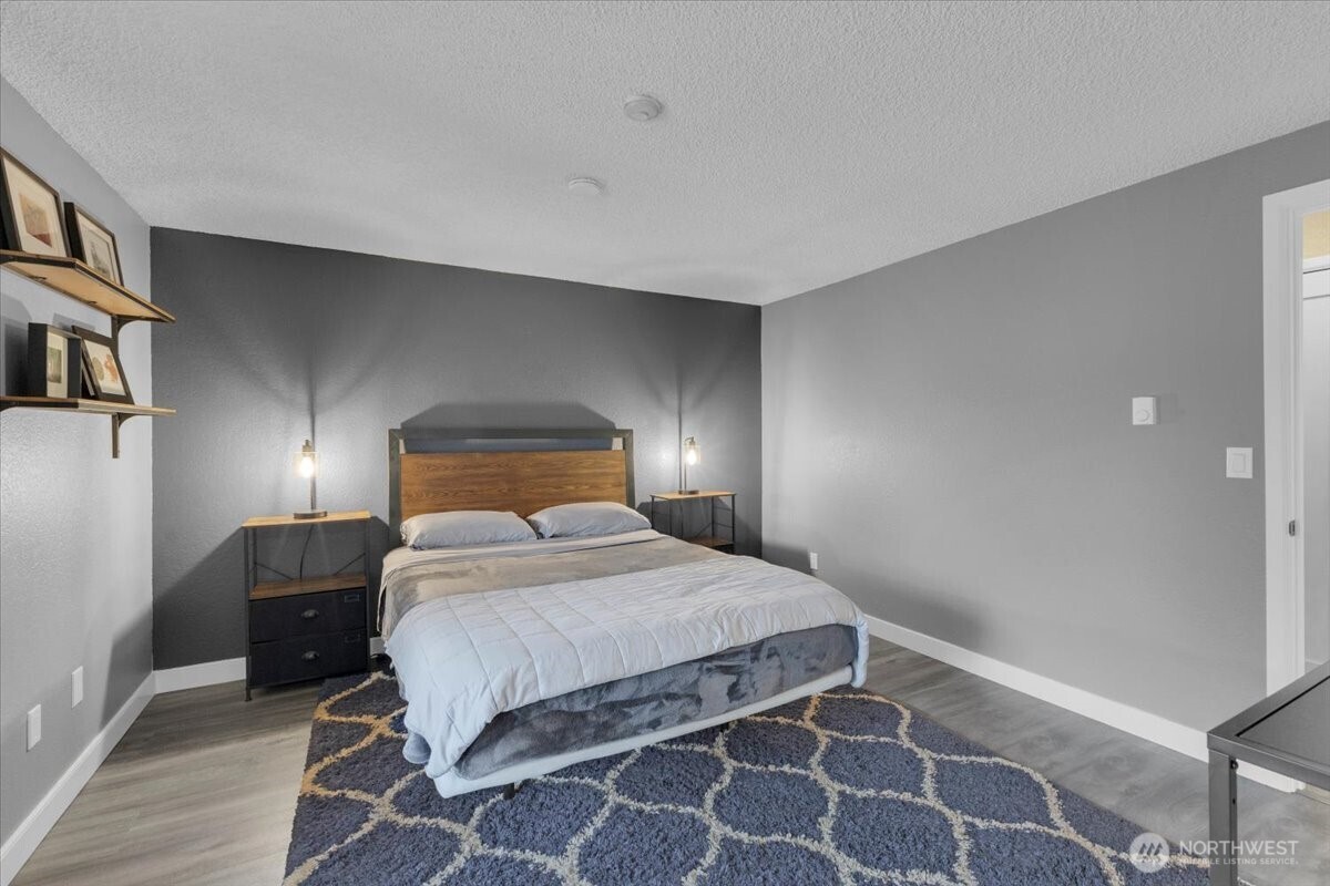 4810 200th Street SE #D303, Lynnwood, WA 98036