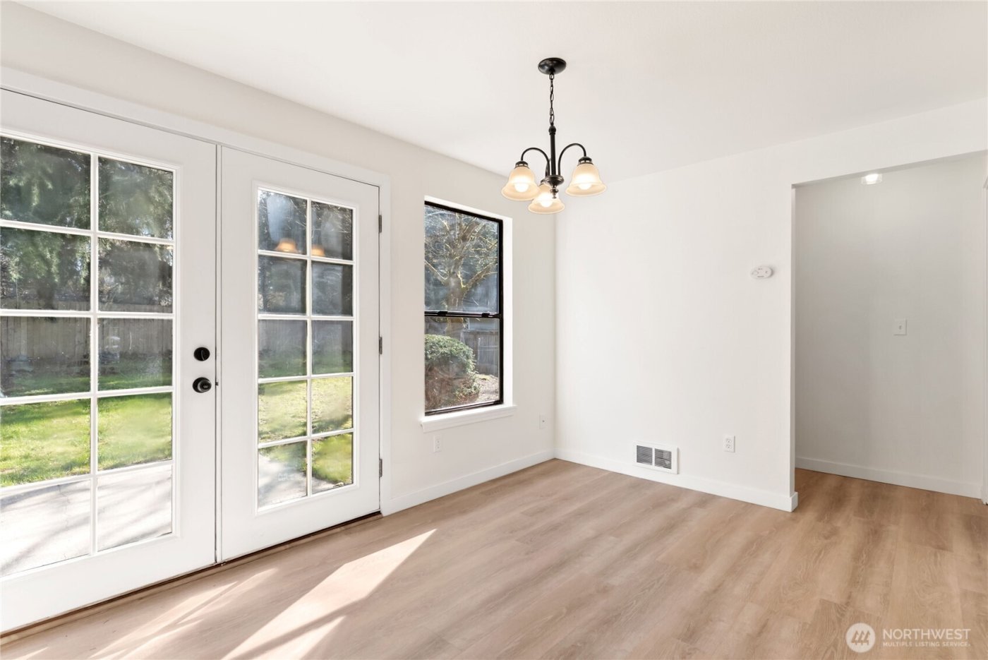 13611 124th Avenue Ct E, Puyallup, WA 98374