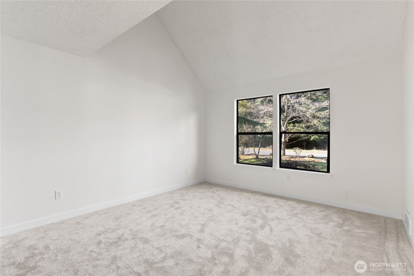 13611 124th Avenue Ct E, Puyallup, WA 98374