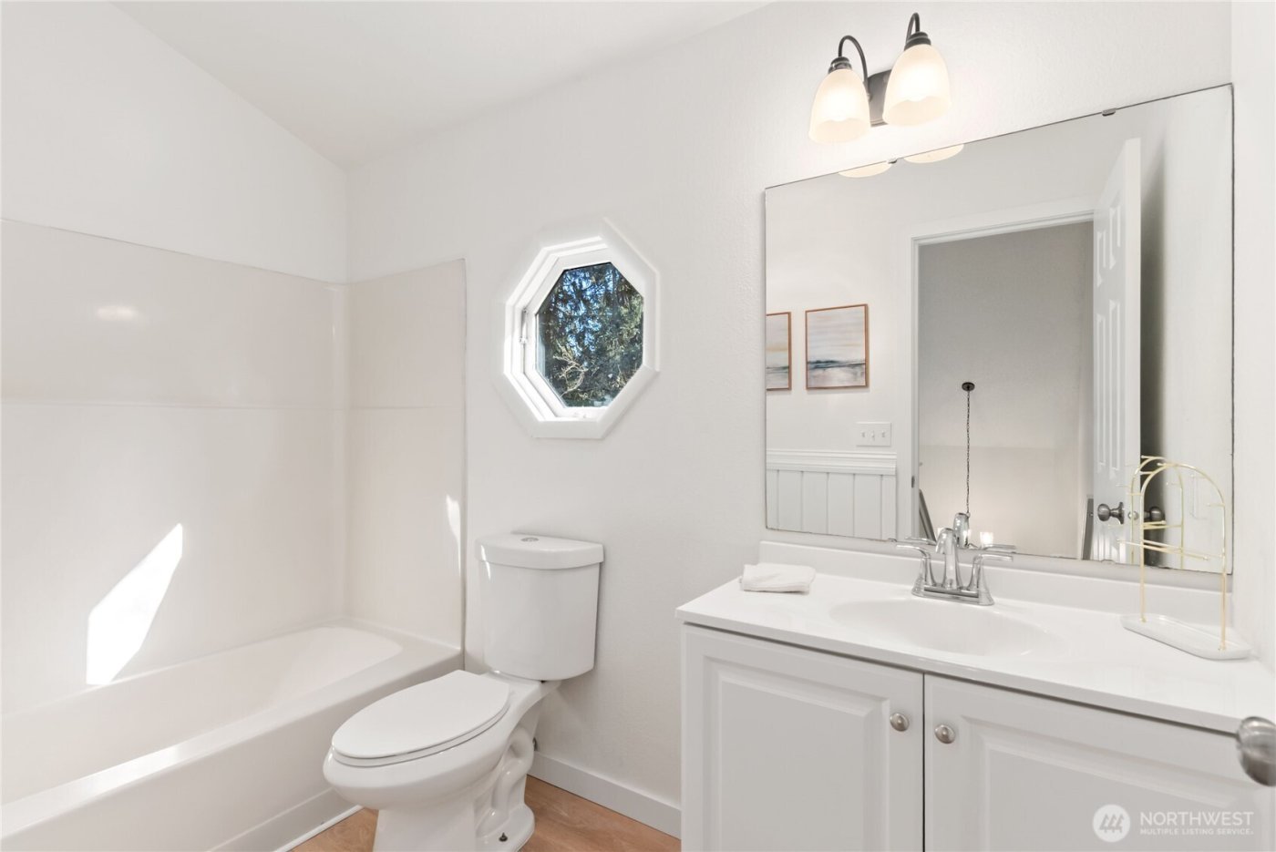 13611 124th Avenue Ct E, Puyallup, WA 98374