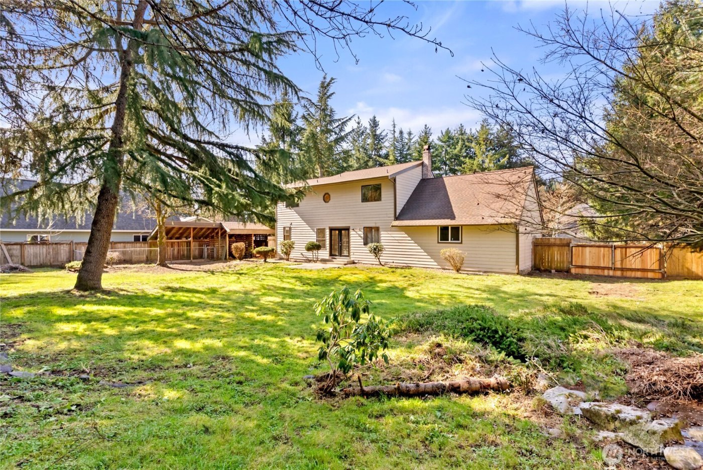 13611 124th Avenue Ct E, Puyallup, WA 98374