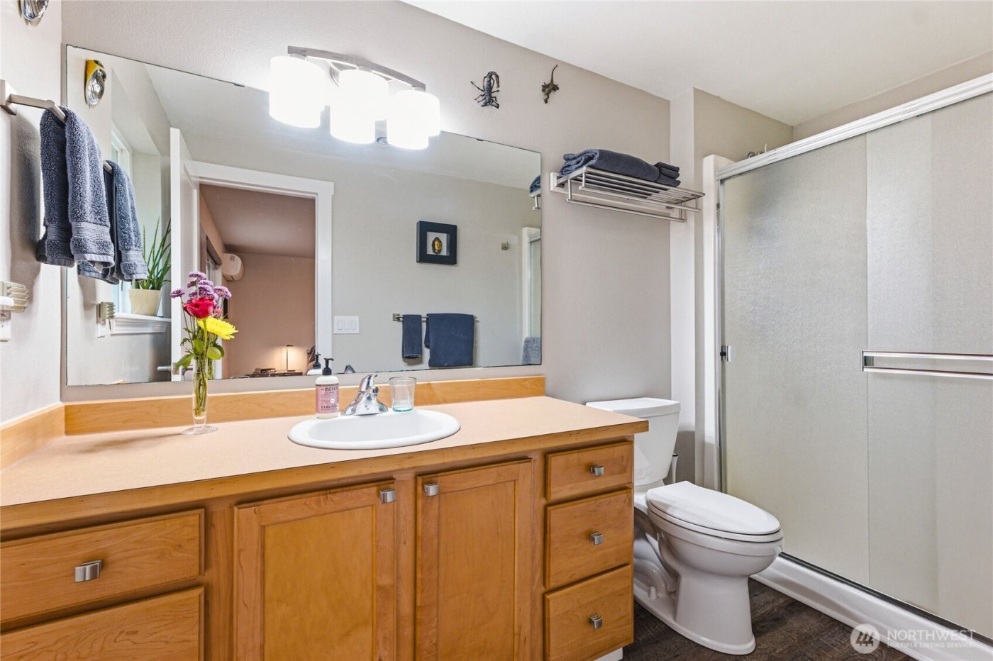 100 W Wivell Road , Shelton, WA 98584