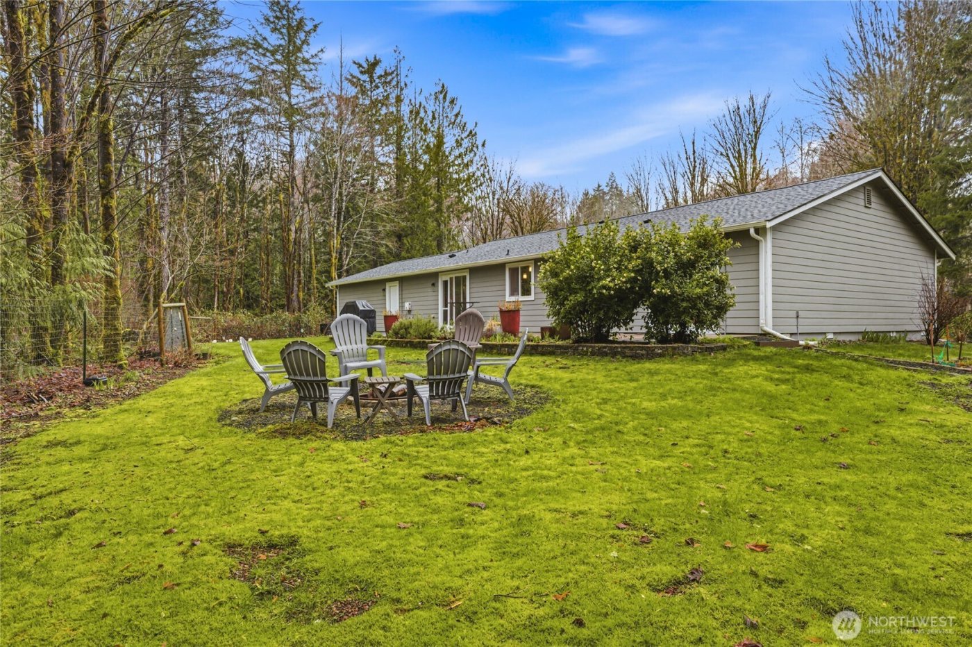 100 W Wivell Road , Shelton, WA 98584