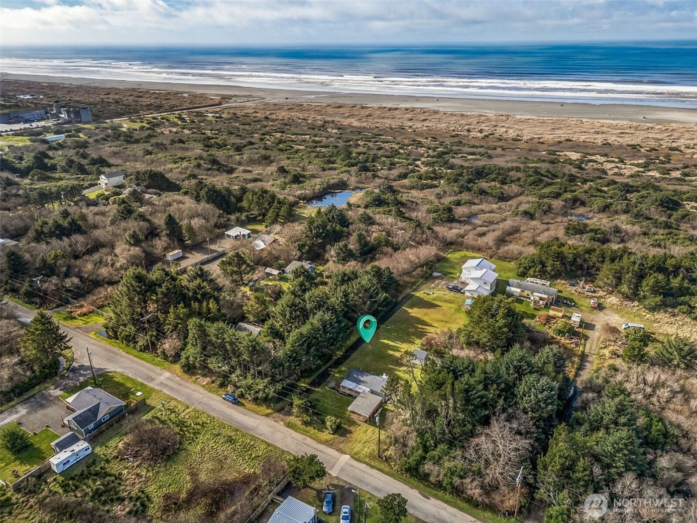 65 Chickamin Avenue , Hoquiam, WA 98550