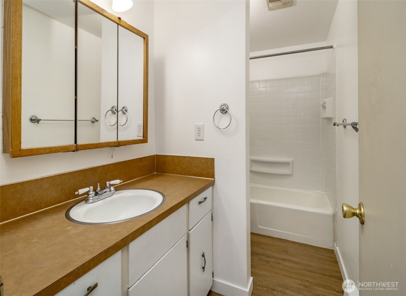 13314 86th Avenue E #B, Puyallup, WA 98373