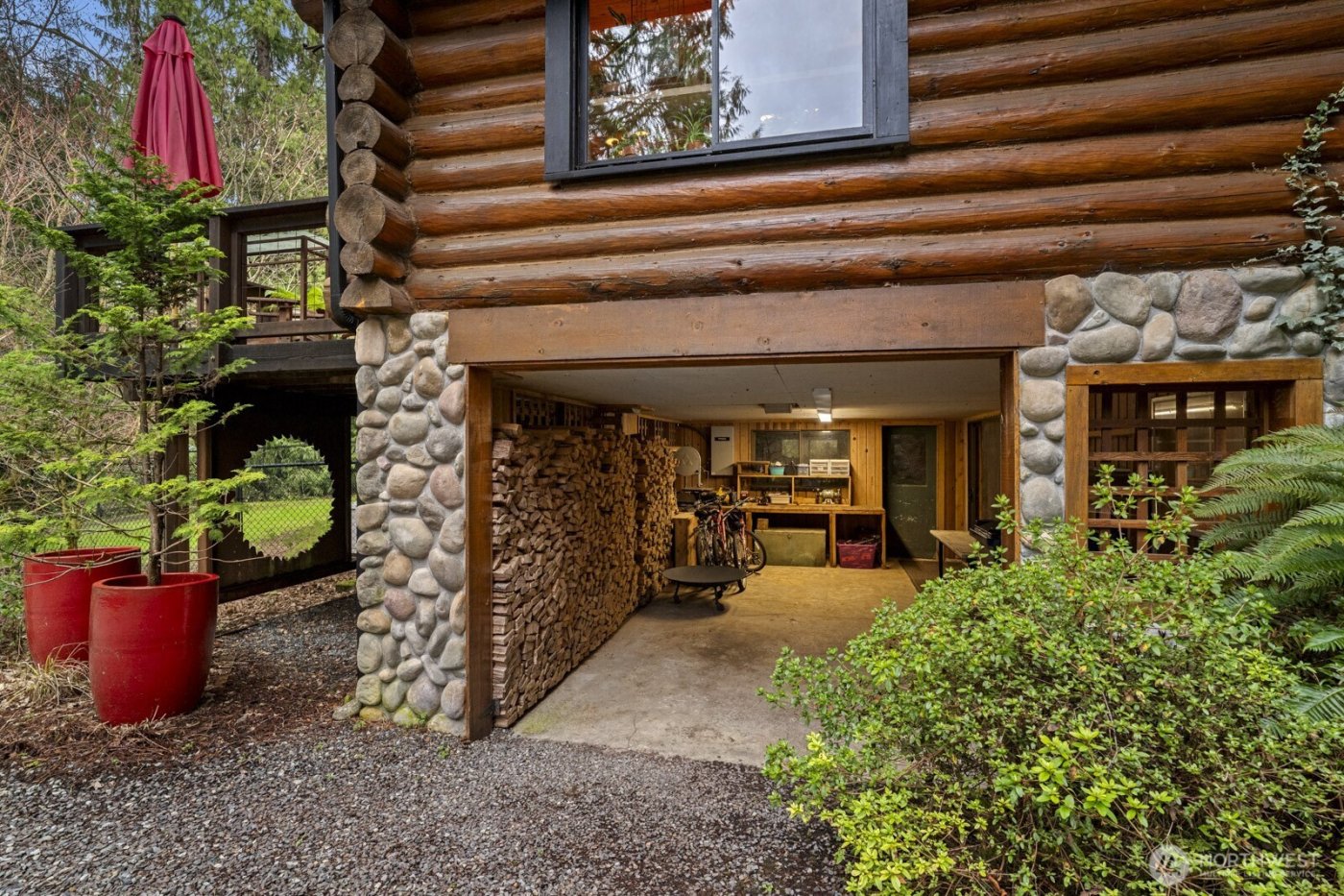 18904 233rd Avenue NE, Woodinville, WA 98077