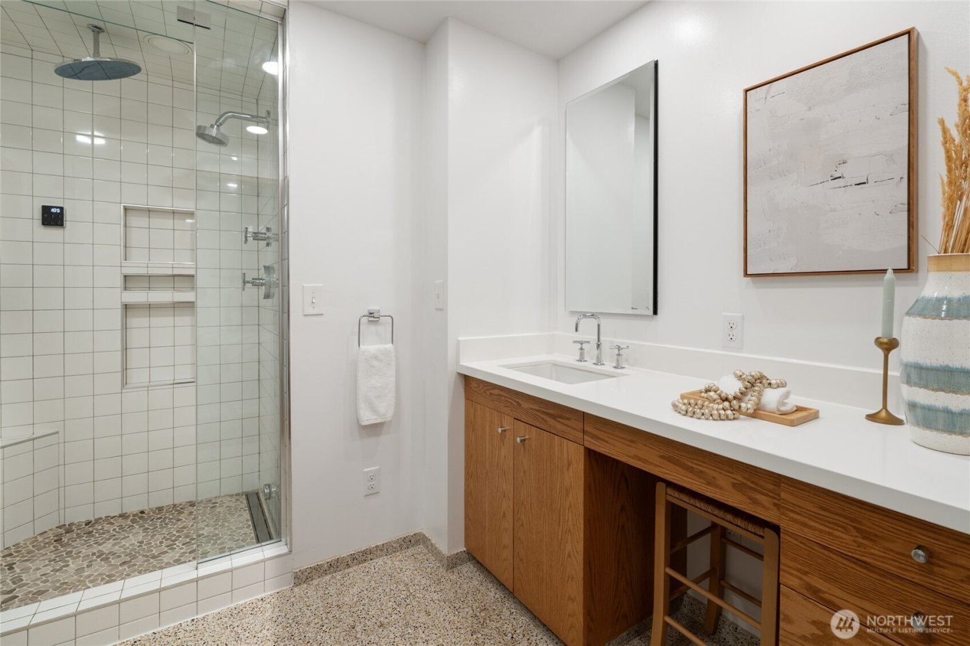 4851 88th Place SE, Mercer Island, WA 98040