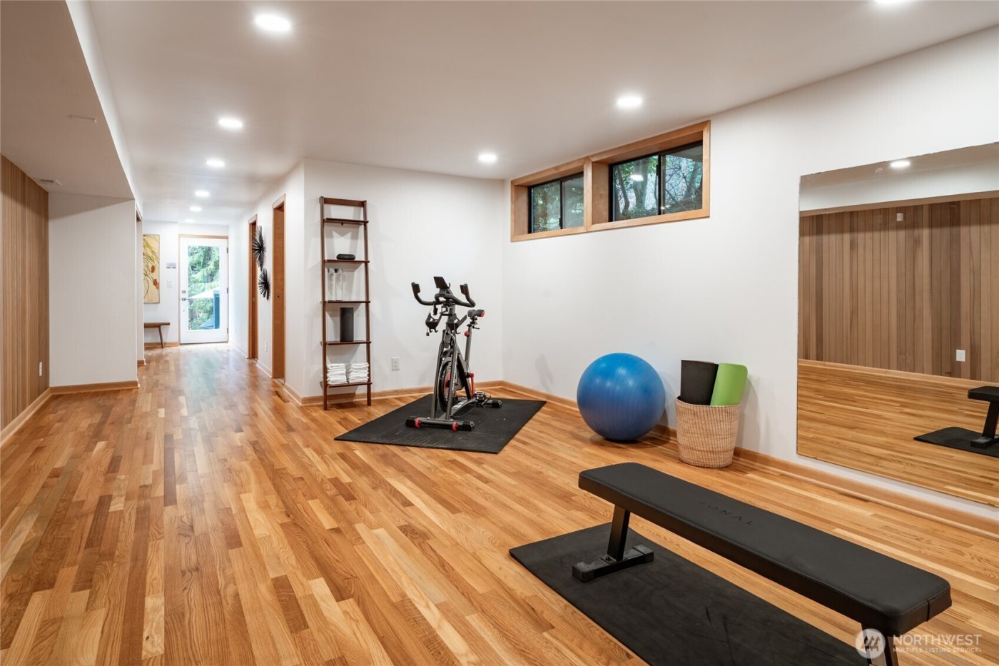 4851 88th Place SE, Mercer Island, WA 98040