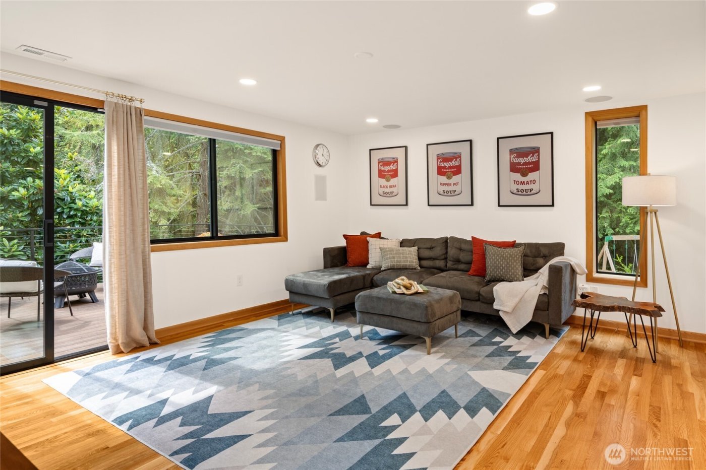 4851 88th Place SE, Mercer Island, WA 98040