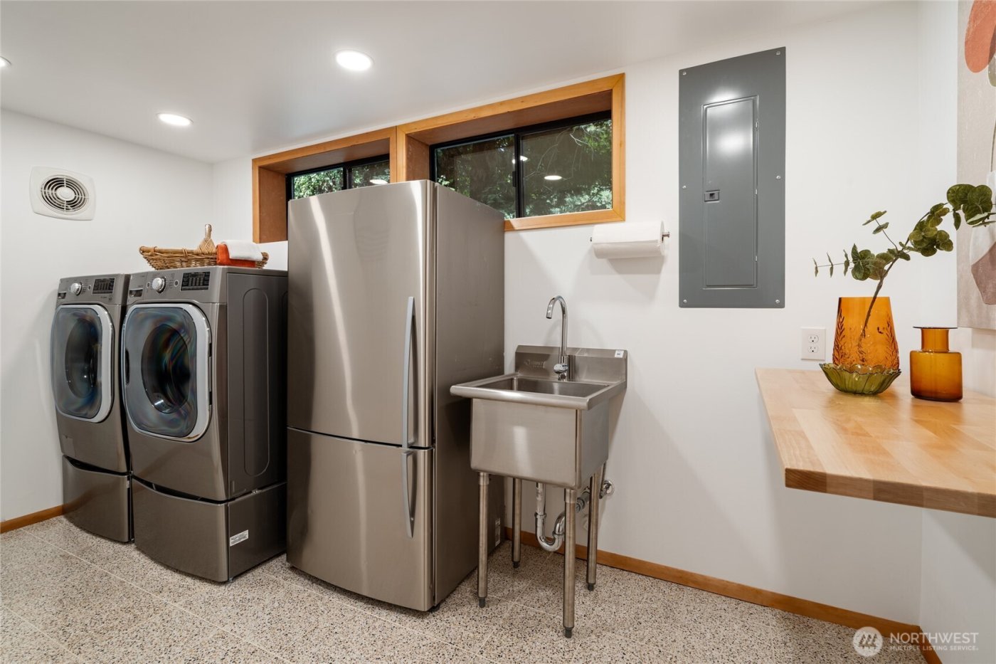 4851 88th Place SE, Mercer Island, WA 98040