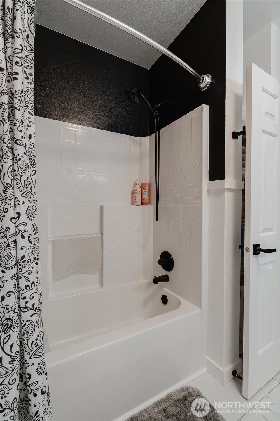 18527 101st Avenue Ct E #313, Puyallup, WA 98375