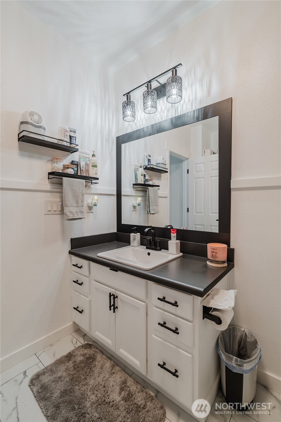 18527 101st Avenue Ct E #313, Puyallup, WA 98375