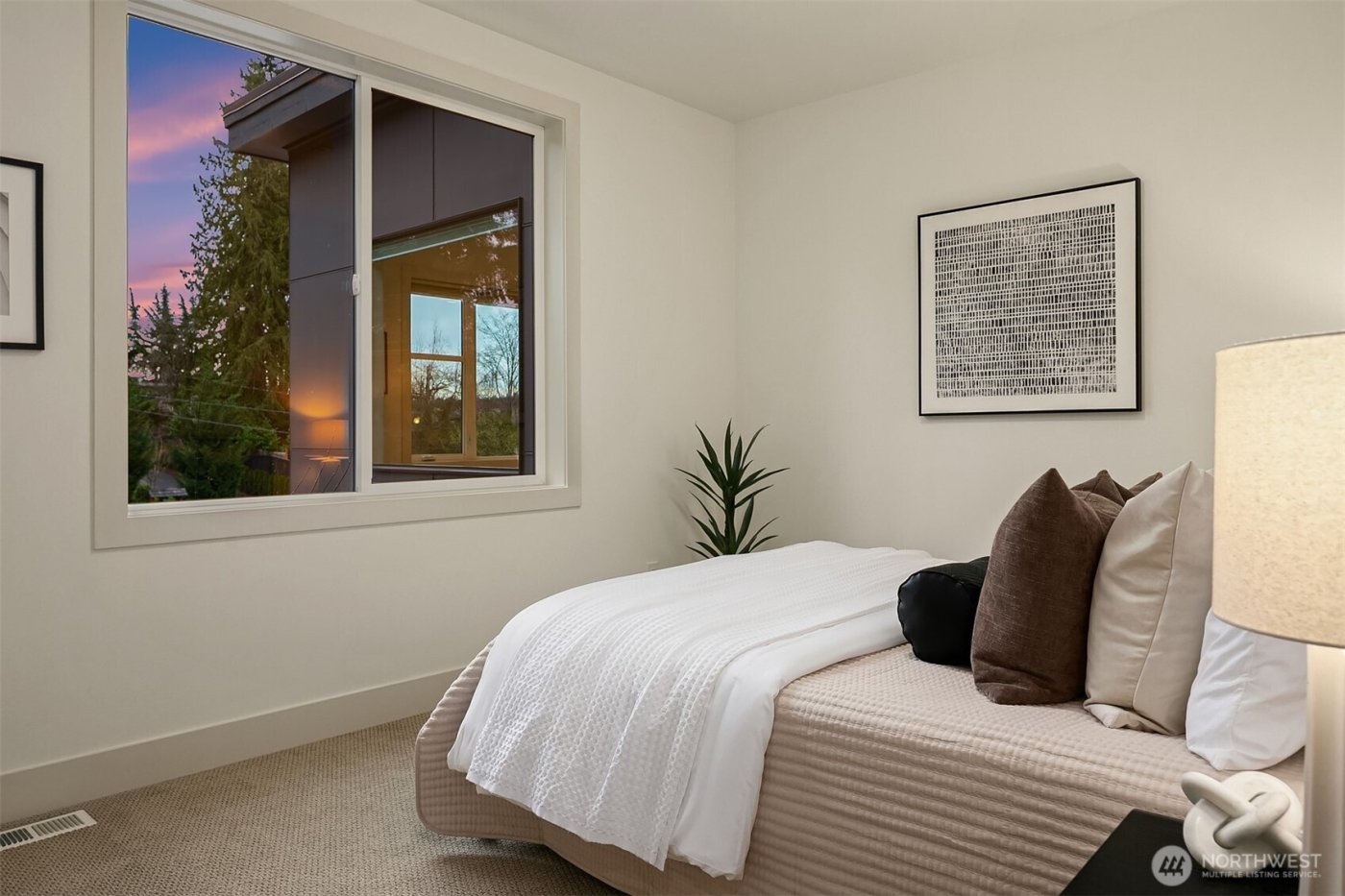 1525 4th Street , Kirkland, WA 98033