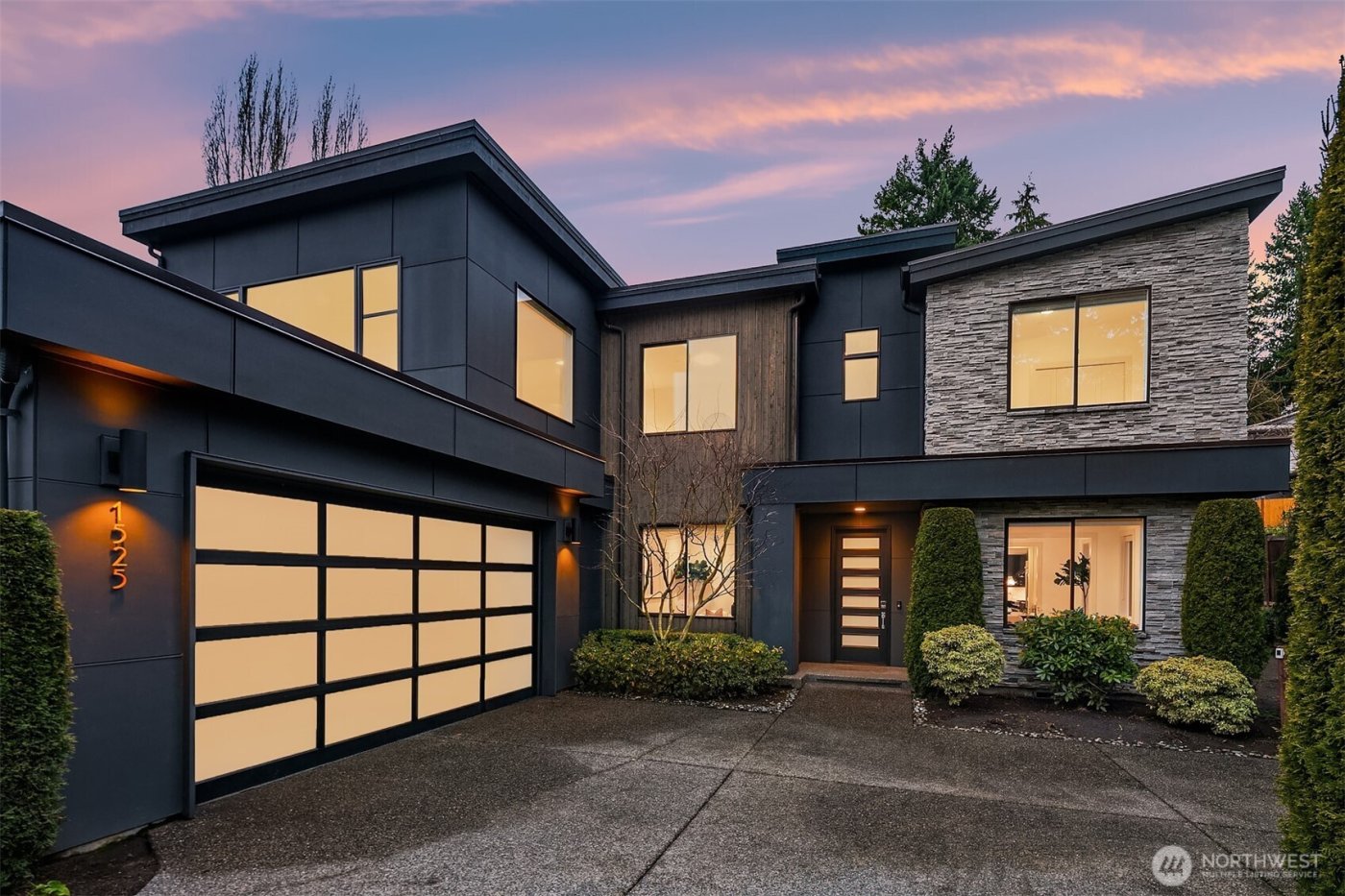 1525 4th Street , Kirkland, WA 98033
