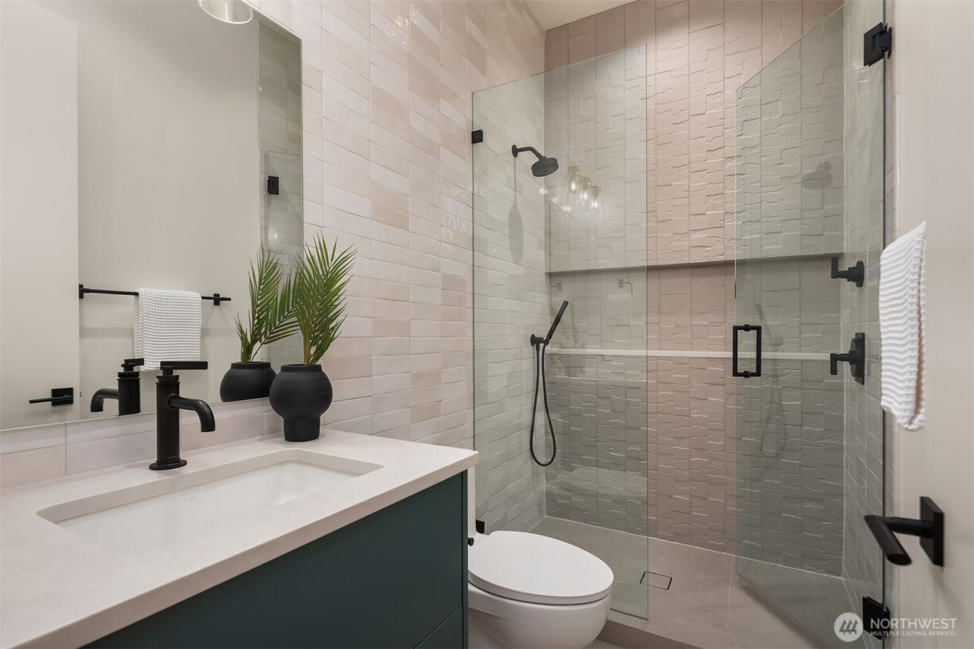 5917 104th Place NE, Kirkland, WA 98033