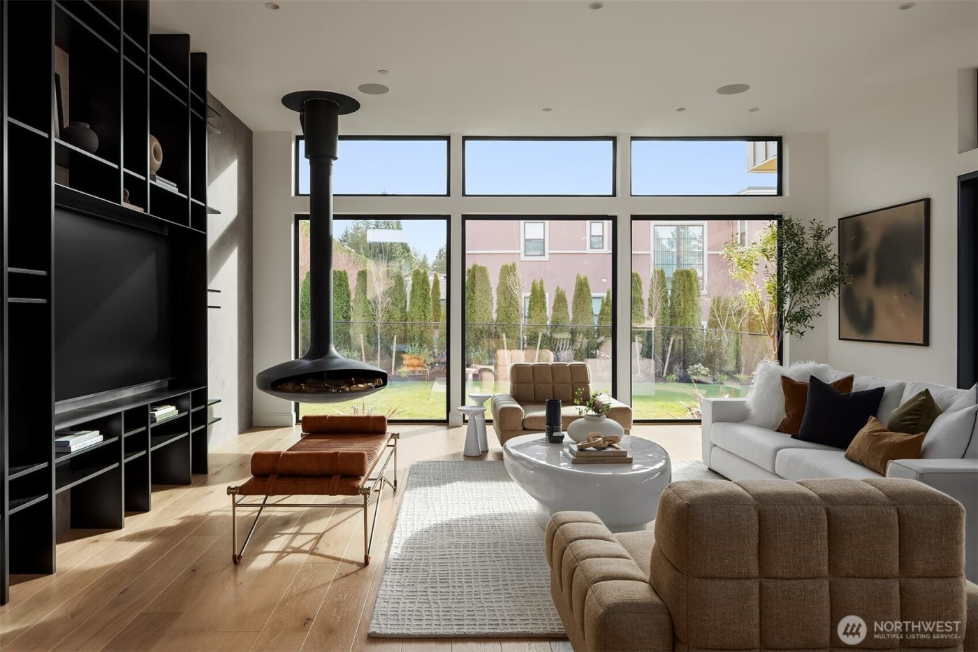 5917 104th Place NE, Kirkland, WA 98033