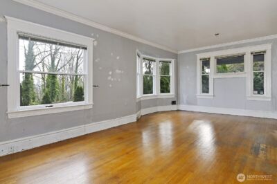 4729 Mount View Drive S, Seattle, WA 98108 - Photo 8