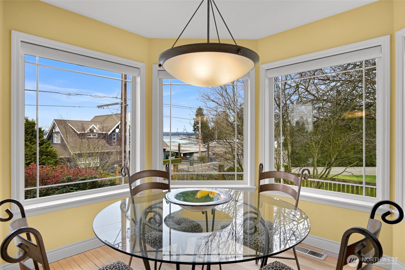 6934 Holeman Avenue , Blaine, WA 98230