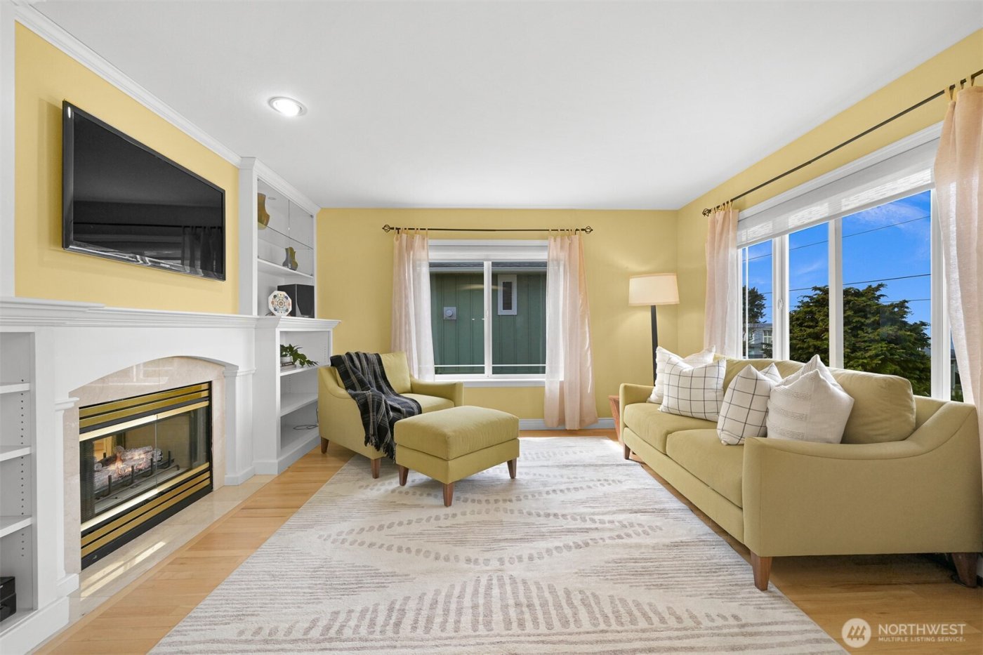 6934 Holeman Avenue , Blaine, WA 98230