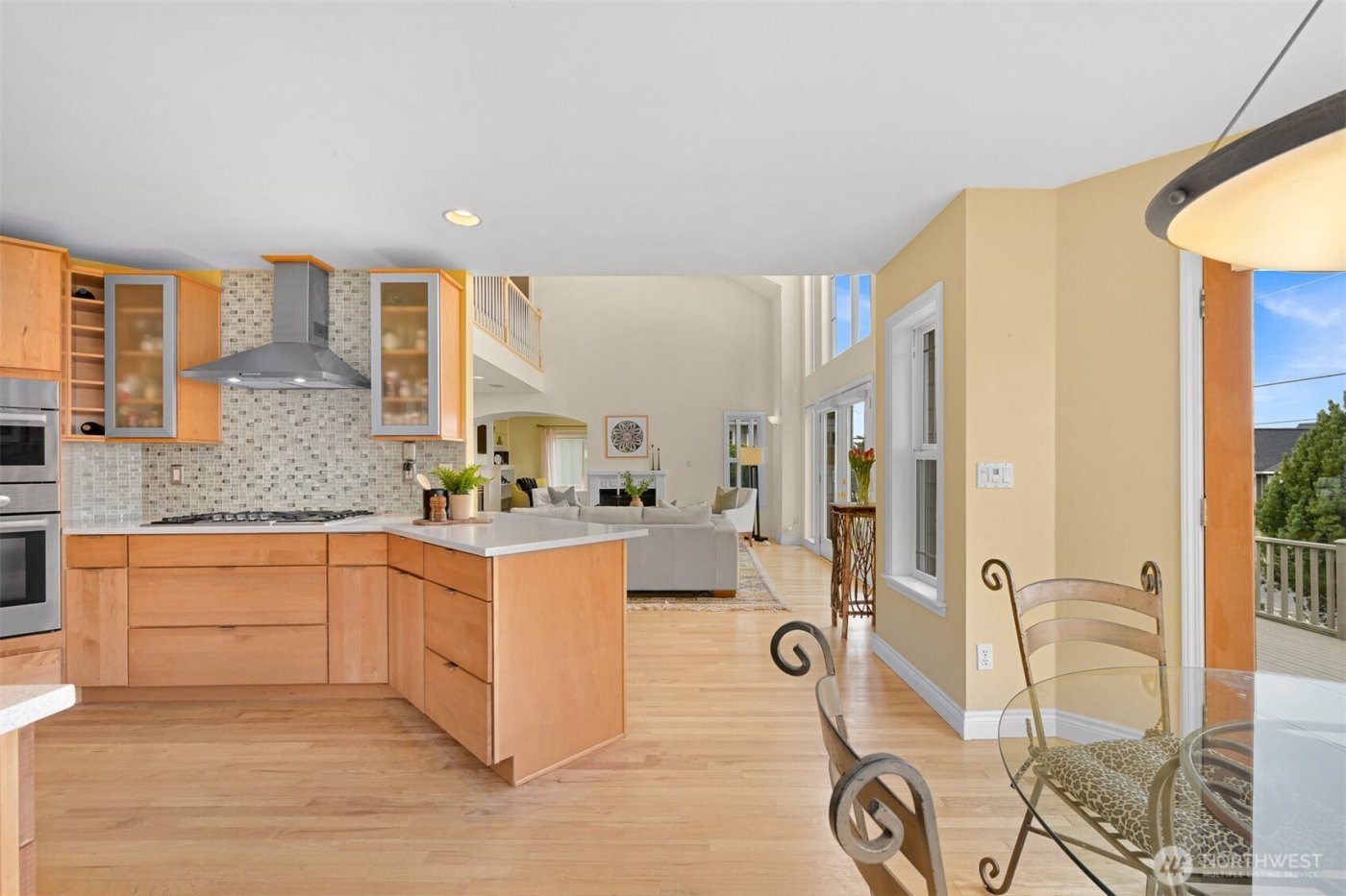 6934 Holeman Avenue , Blaine, WA 98230